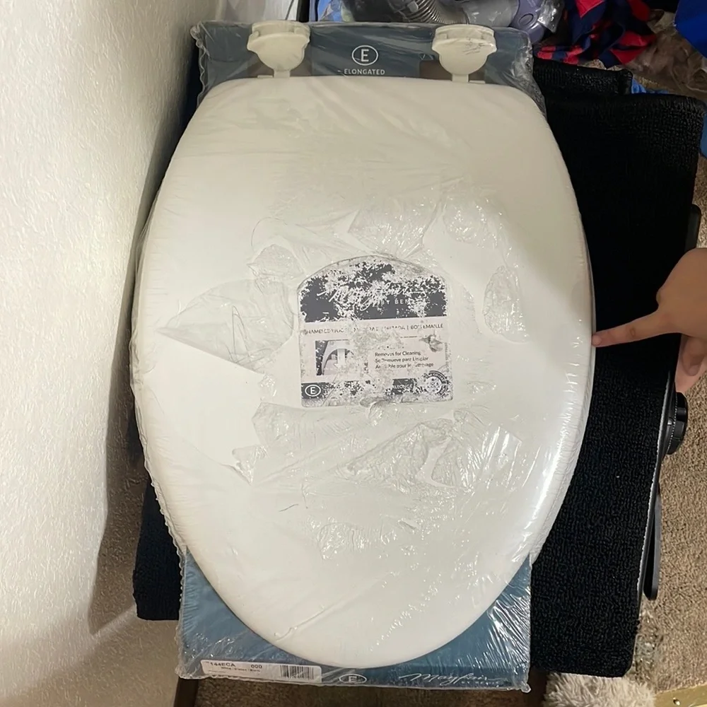Mayfair 144ECA-000 White Elongated Traditional Wood Toilet Seat.